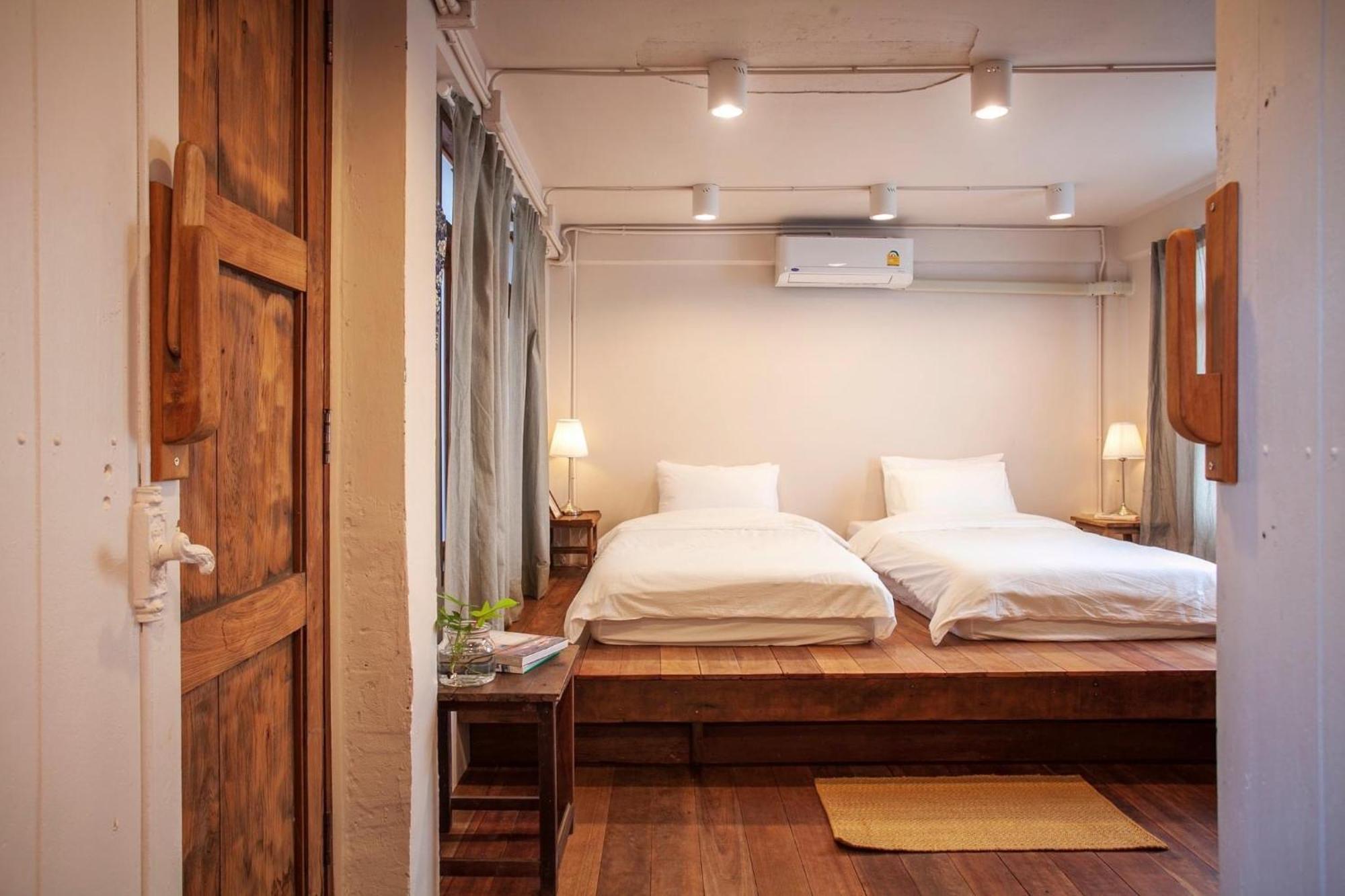 Mana Craft Stay Bangkok Exterior photo