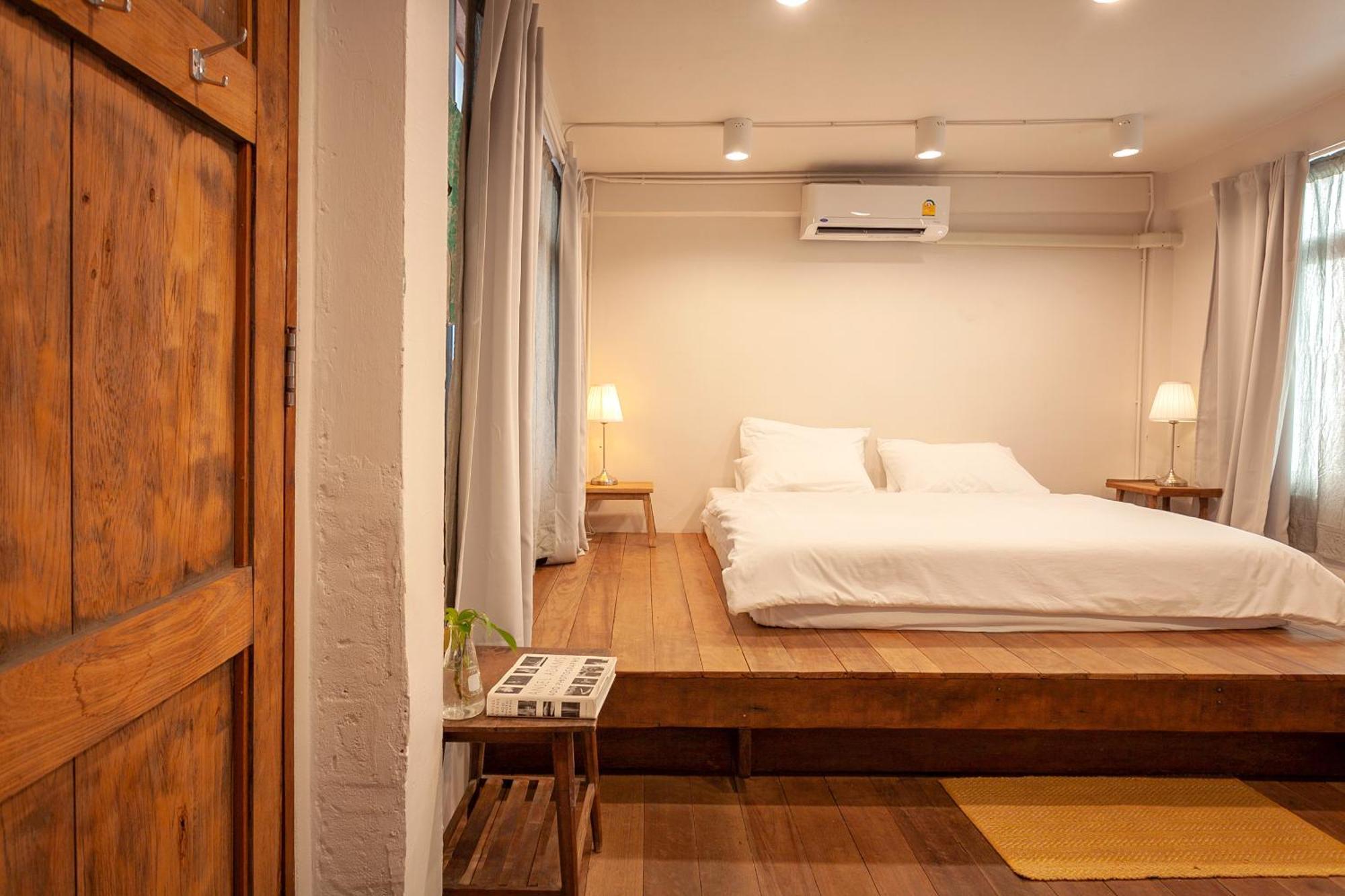 Mana Craft Stay Bangkok Exterior photo