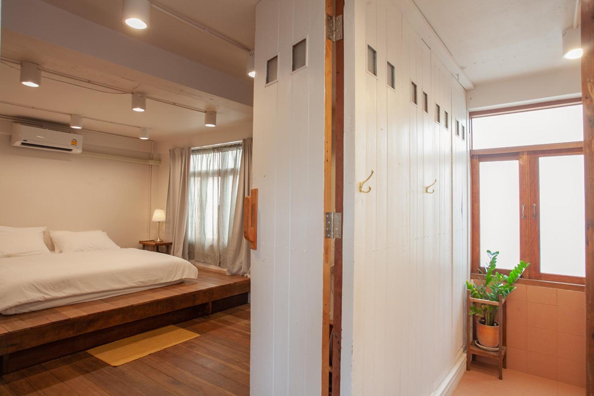 Mana Craft Stay Bangkok Exterior photo